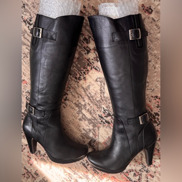 100% natural Leather Heeled Boots in black,used once - Picture 11 of 14